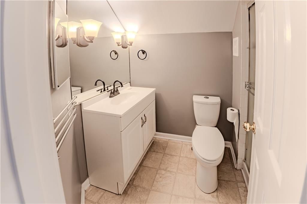 4627 Fairmount Avenue — photo 21