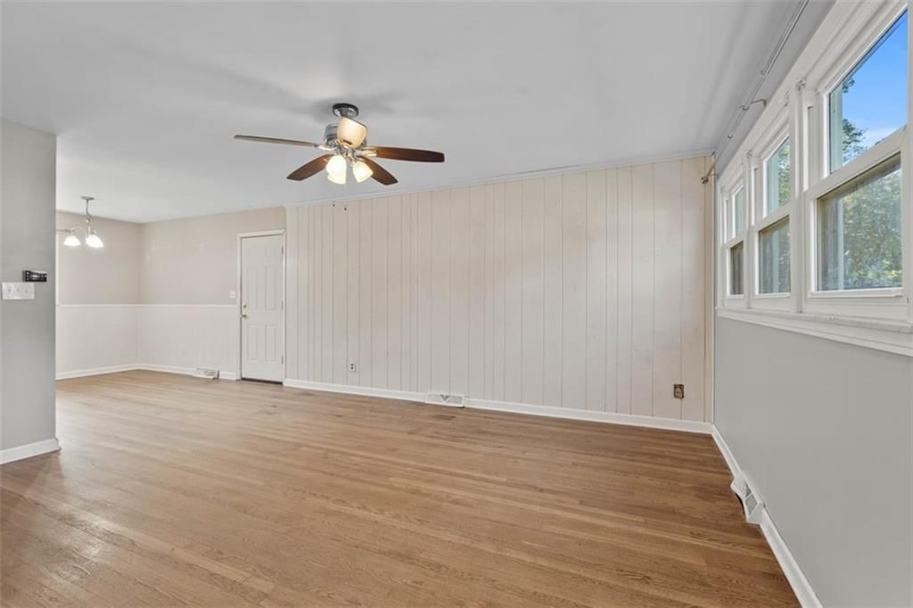 10201 DEARBORN Drive — photo 4