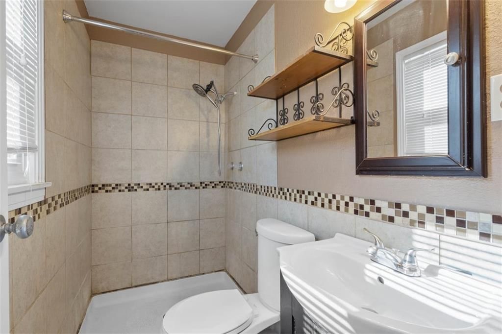 10201 DEARBORN Drive — photo 12