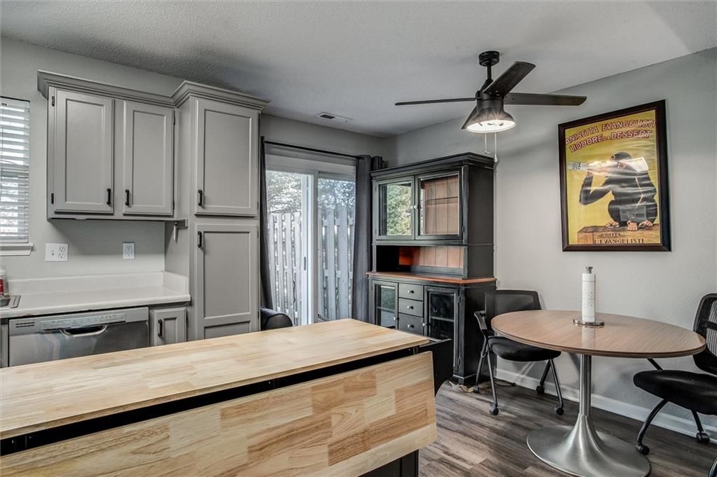 1302 SE Broadway Court — photo 11