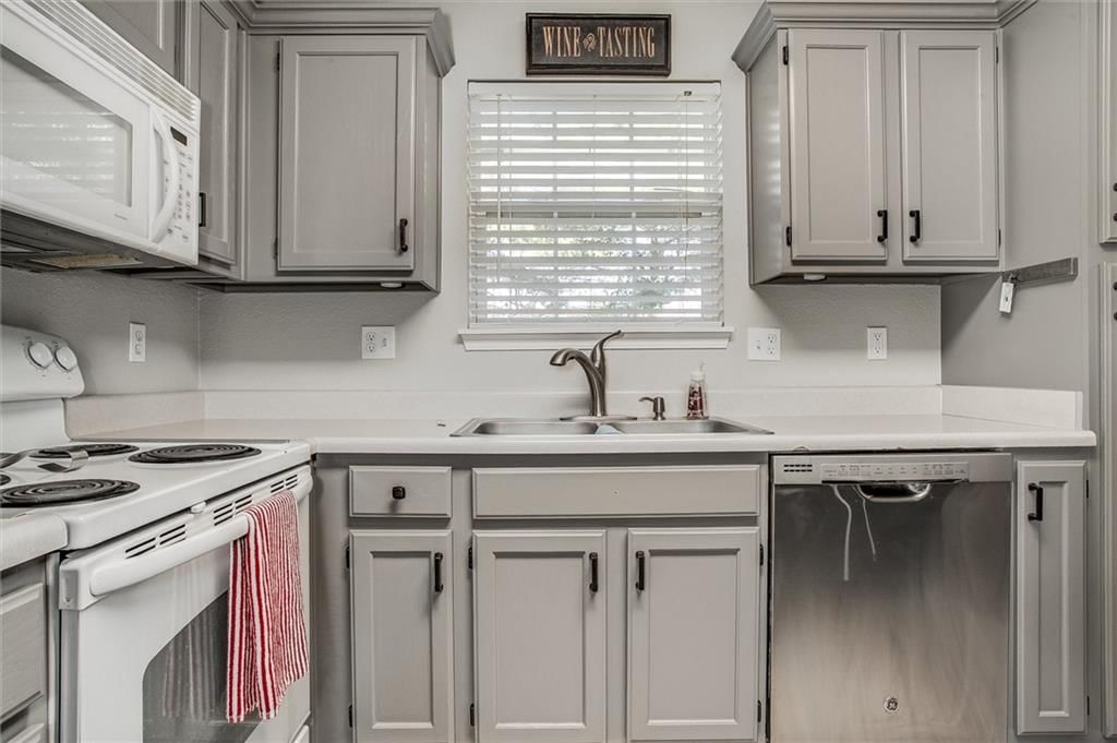 1302 SE Broadway Court — photo 12
