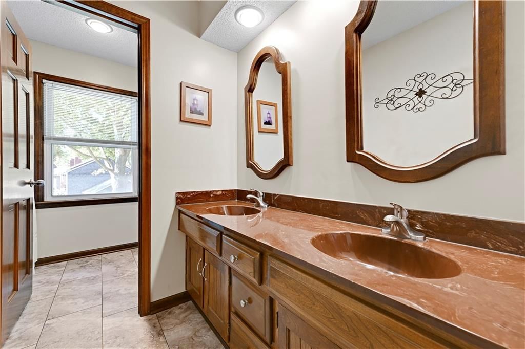 12808 W 82nd Street — photo 33