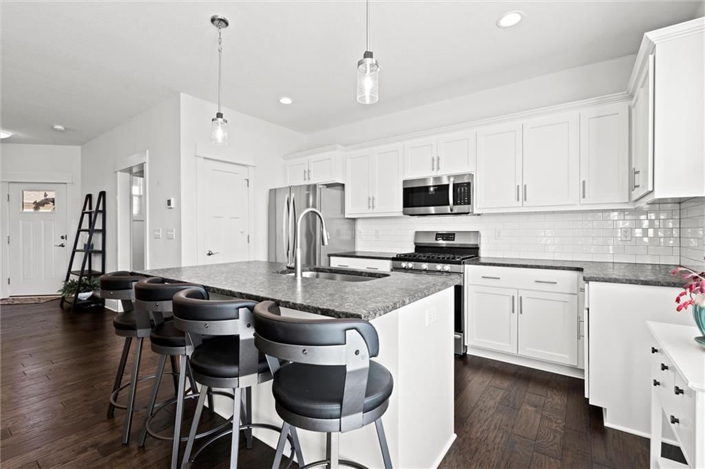 21373 W 117th Terrace — photo 6