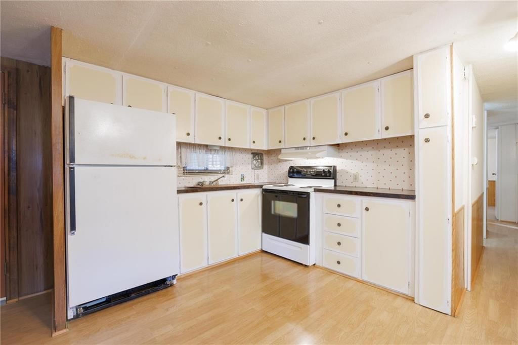 1421 215th Street — photo 15