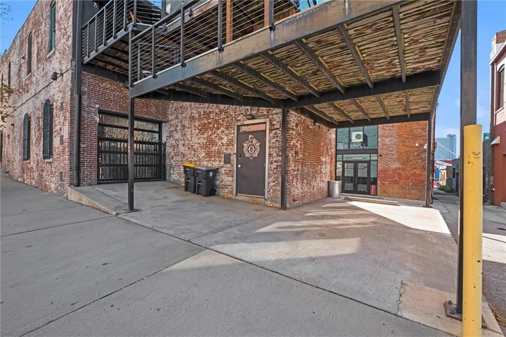 1600 Locust Street — photo 26