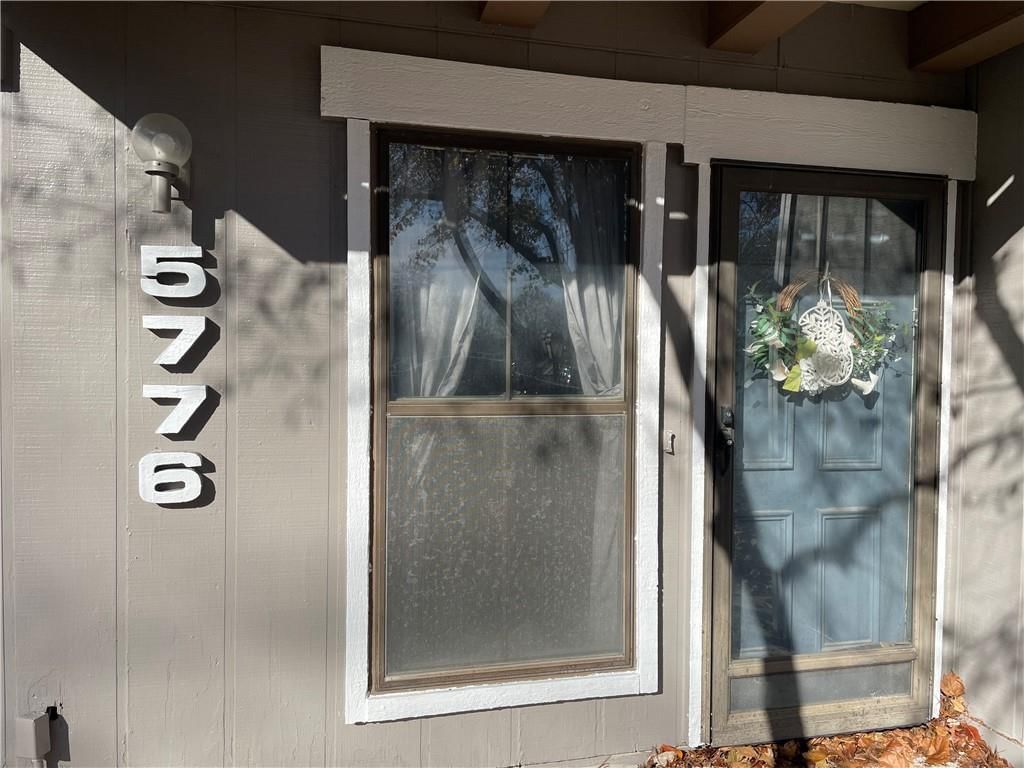 5776 N Anita Avenue — photo 2