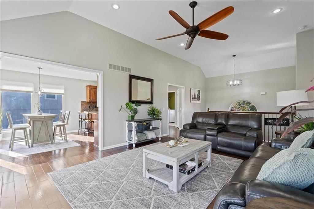 1001 SW Powell Drive — photo 5
