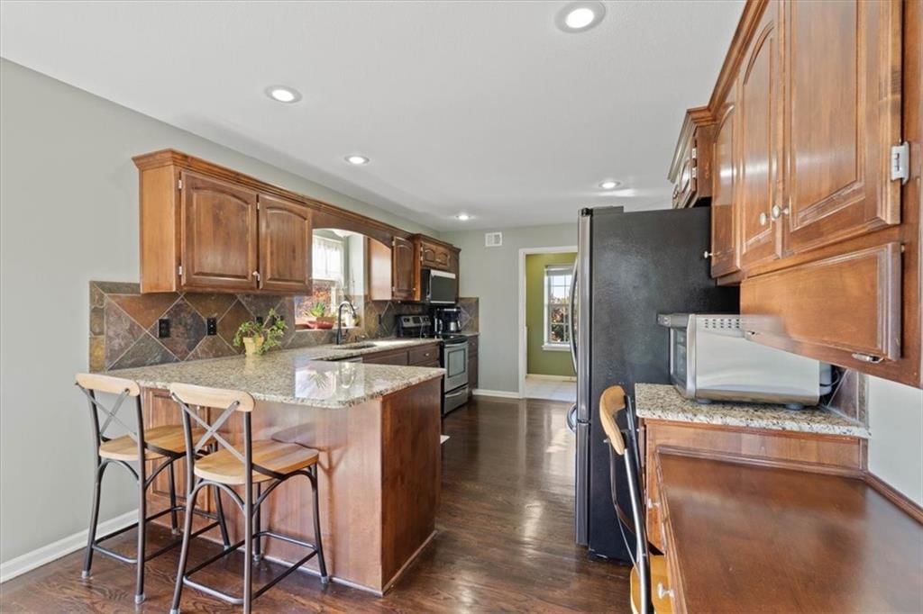 1001 SW Powell Drive — photo 8
