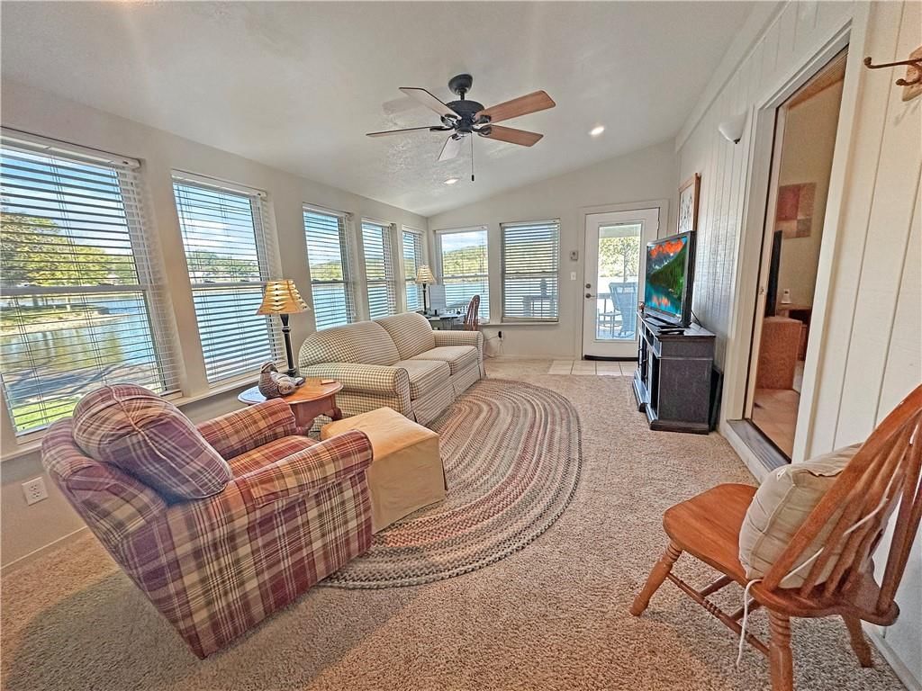 25433 Rustic Road — photo 2