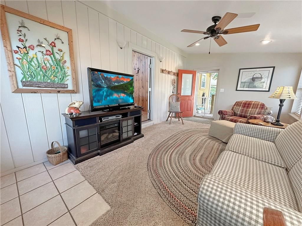 25433 Rustic Road — photo 3