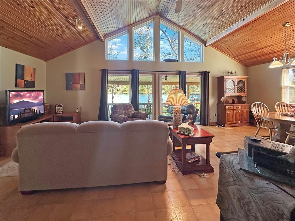 25433 Rustic Road — photo 7