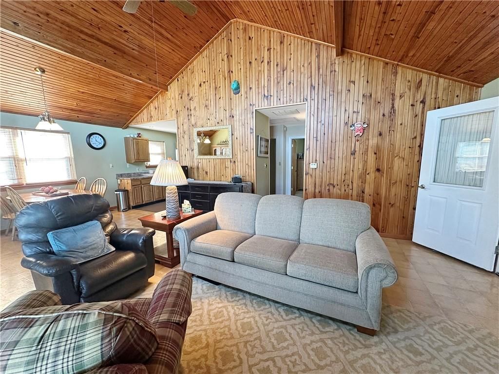 25433 Rustic Road — photo 8
