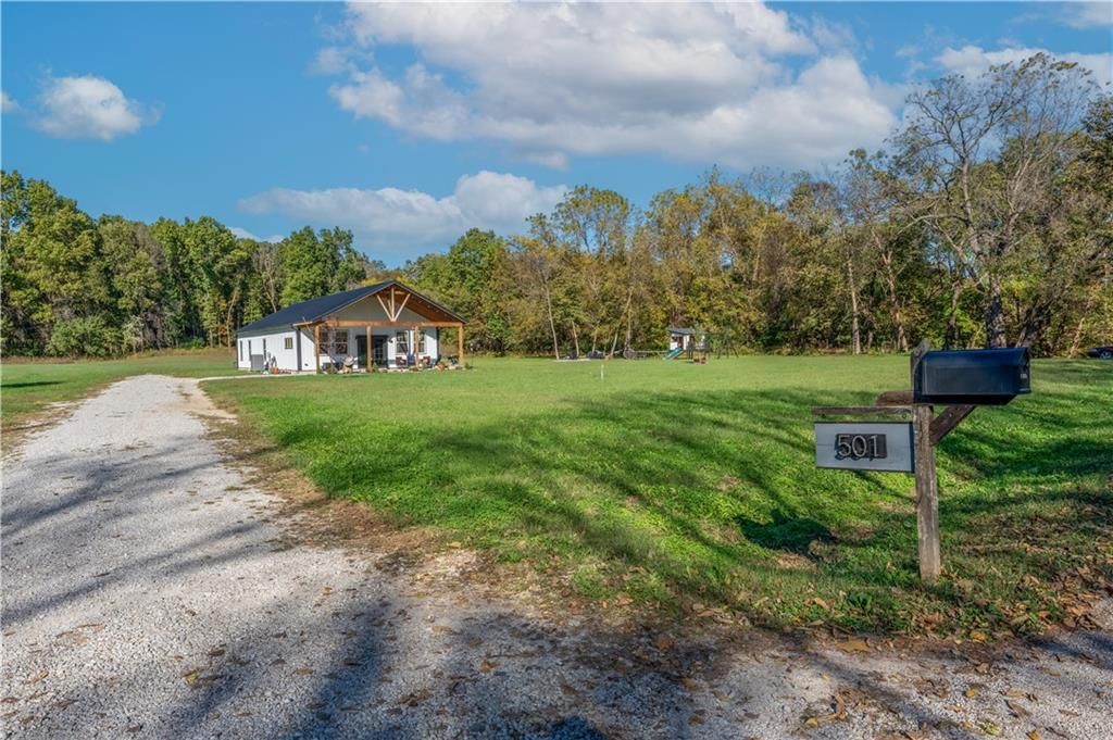501 NW 101 Road — photo 8