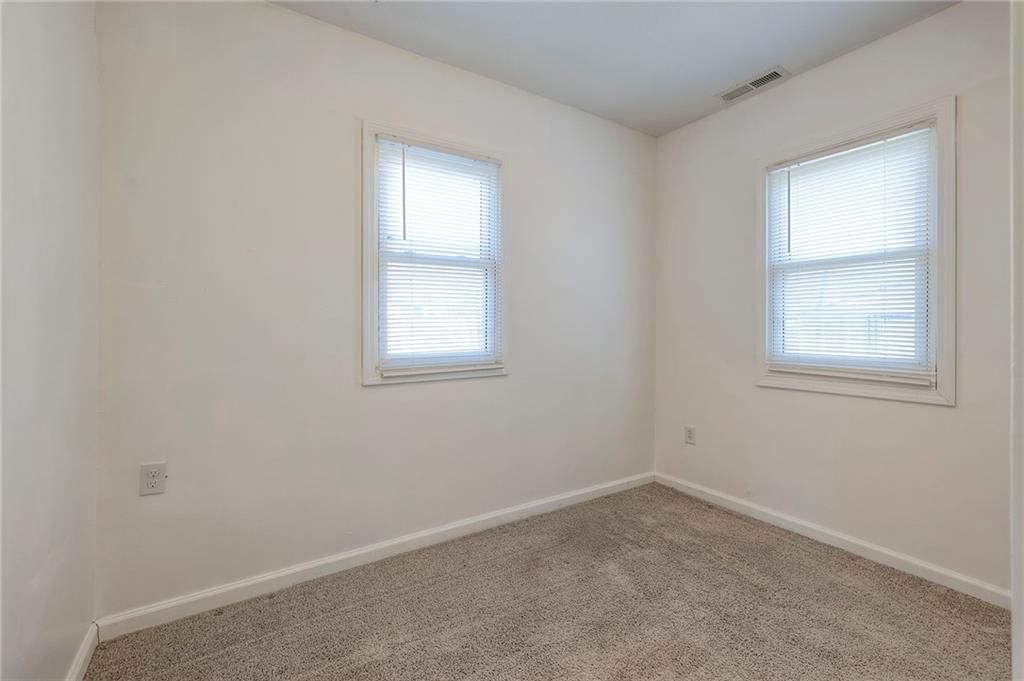304 W South Street — photo 16