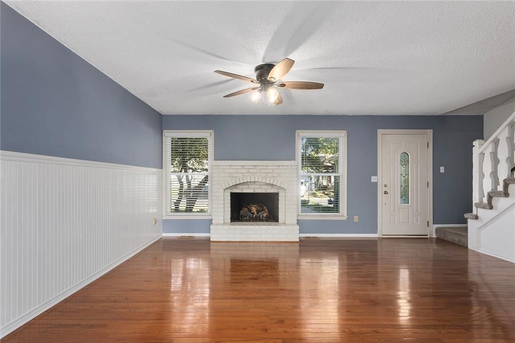 7240 Mastin Street — photo 3
