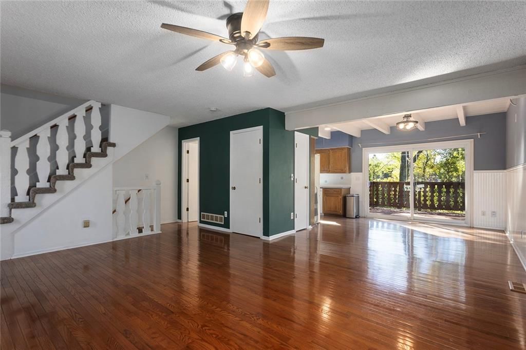 7240 Mastin Street — photo 4