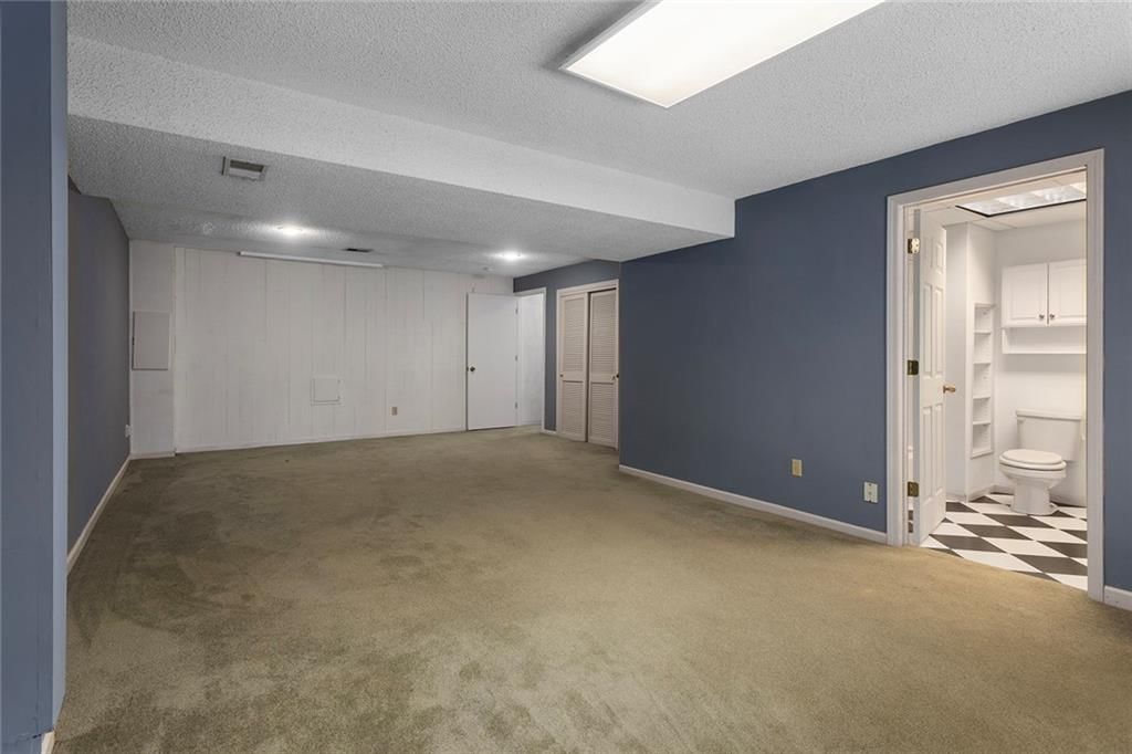 7240 Mastin Street — photo 22