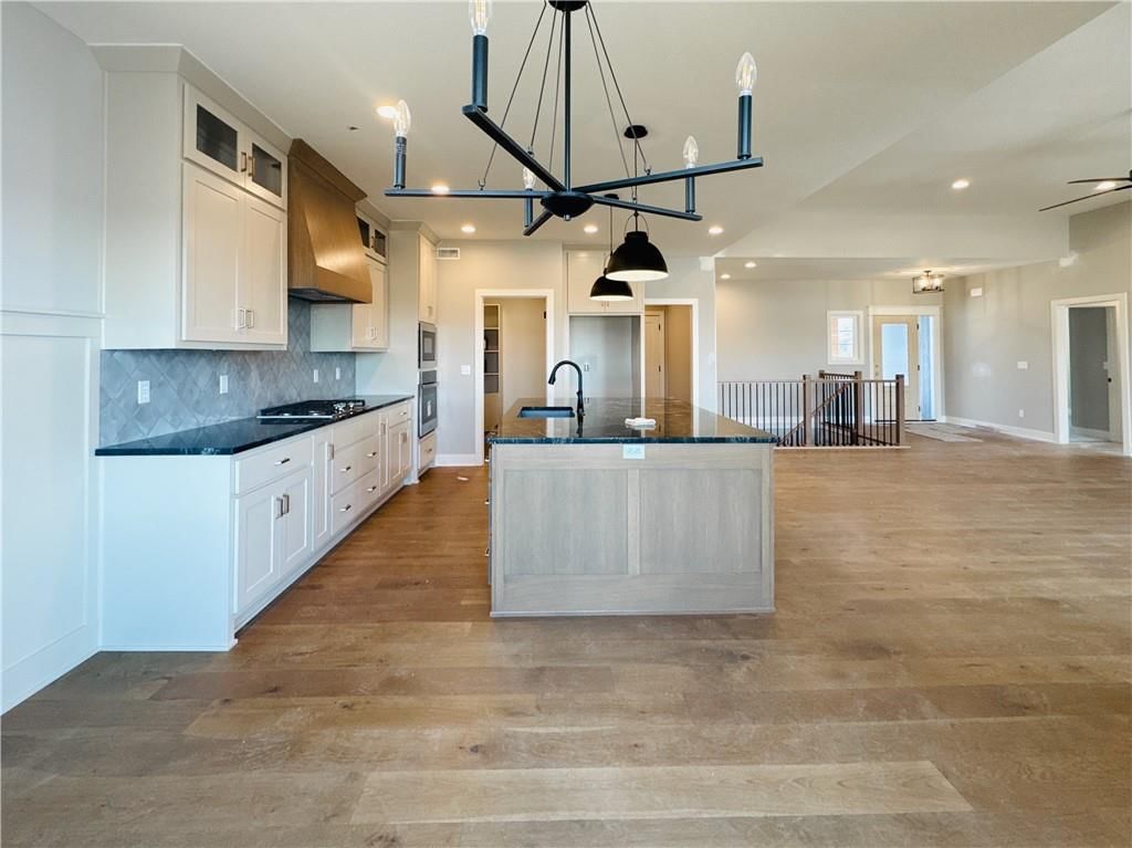 12770 NW Larkspur Lane — photo 9