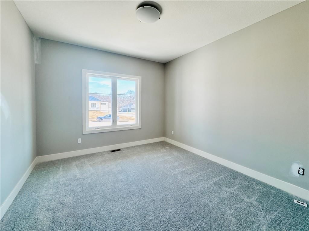 12770 NW Larkspur Lane — photo 11