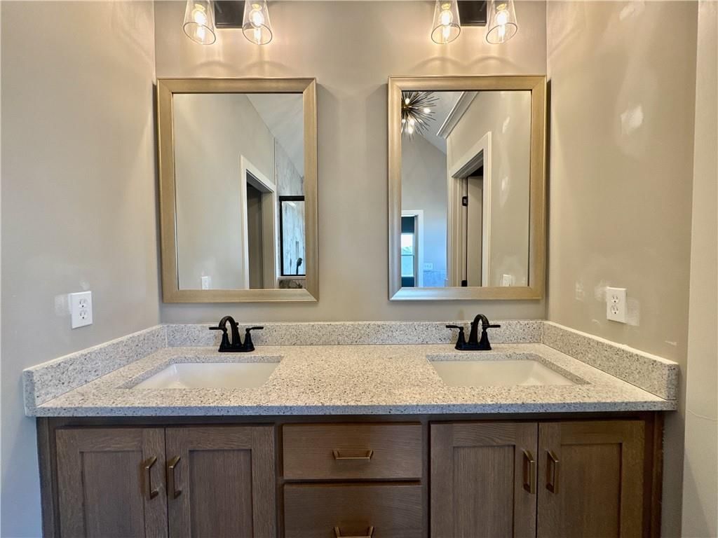 12775 NW Larkspur Lane — photo 14