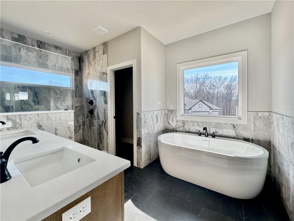 12765 NW Larkspur Lane — photo 15
