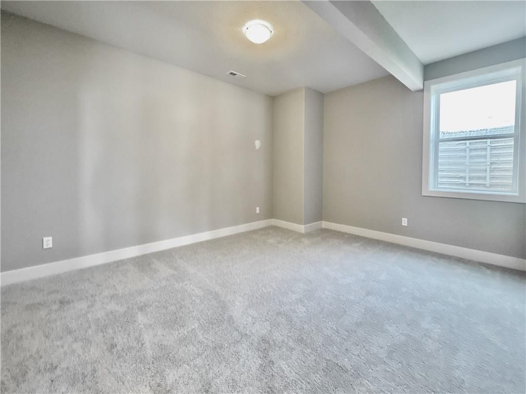 12765 NW Larkspur Lane — photo 23