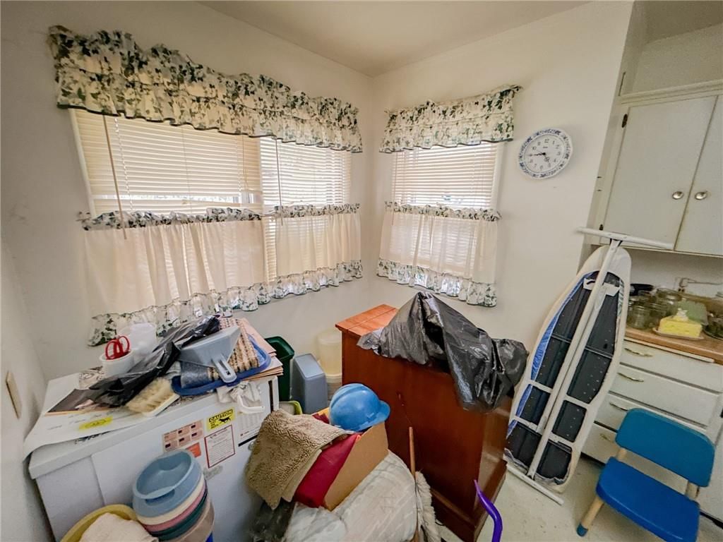 Photo 23 of 25 - 209 S 13th Street