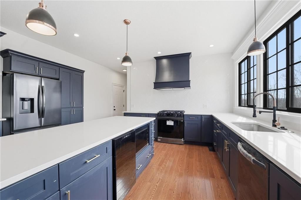 27135 Webster Court — photo 17