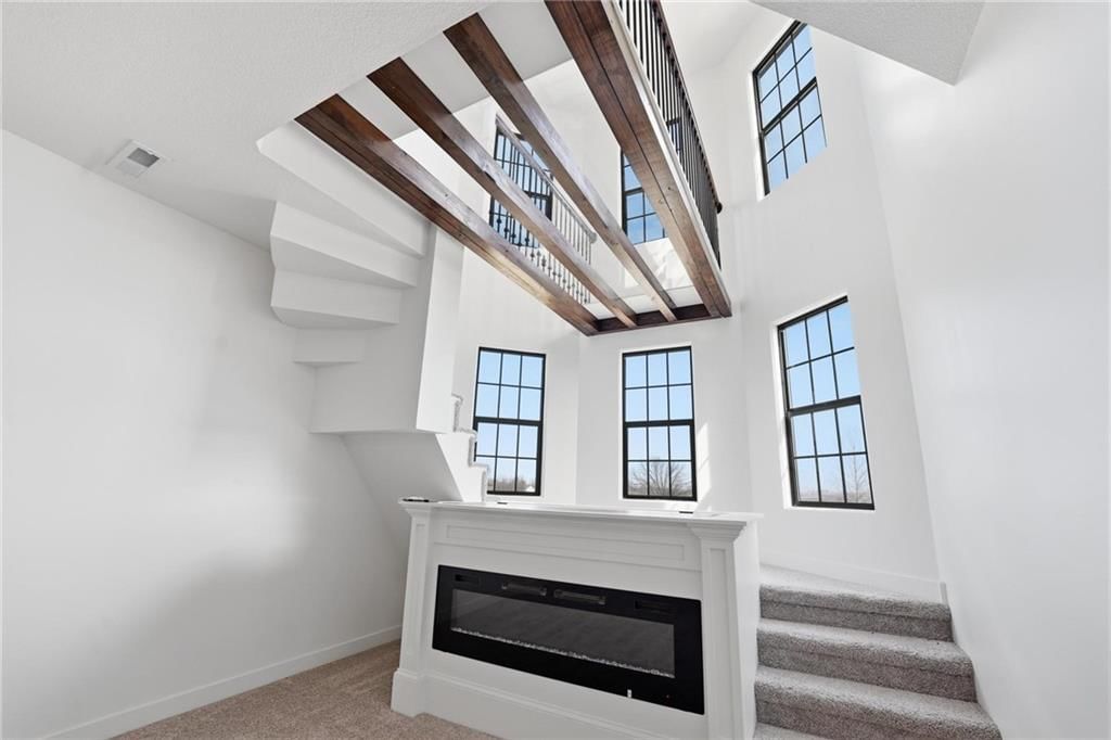 27135 Webster Court — photo 25