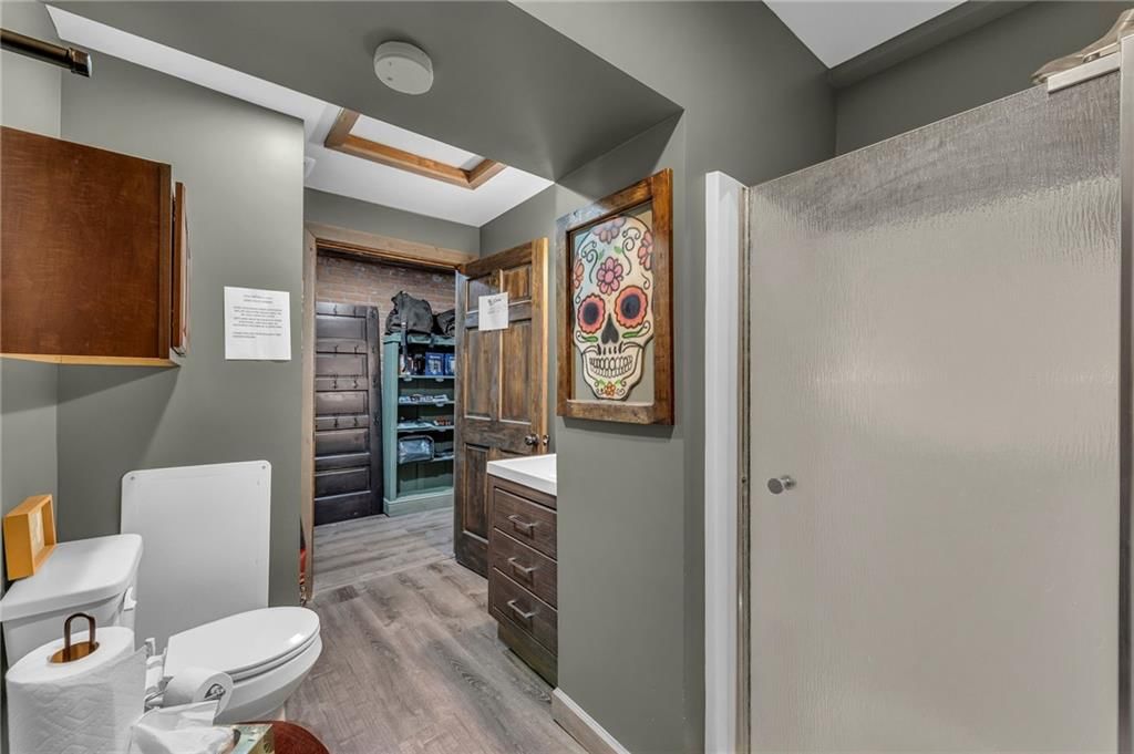 255 Main Street — photo 13