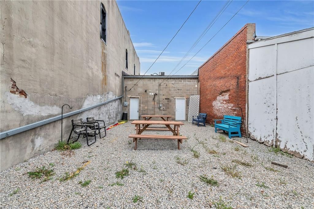 255 Main Street — photo 31