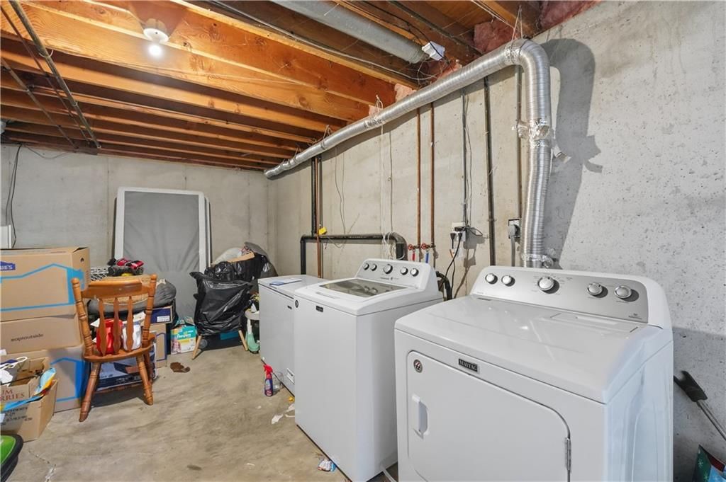 941 NE Bristol Drive — photo 24