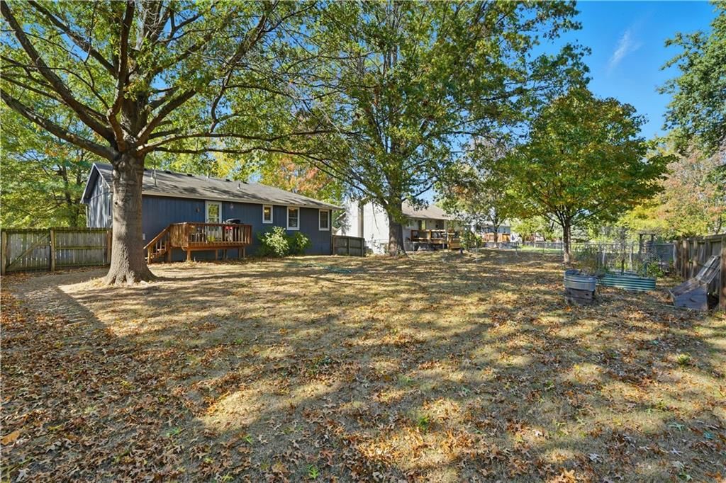 941 NE Bristol Drive — photo 30