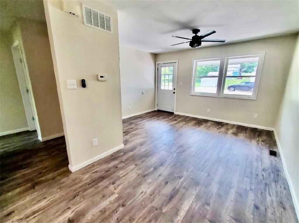 825 N Buchanan Street — photo 5