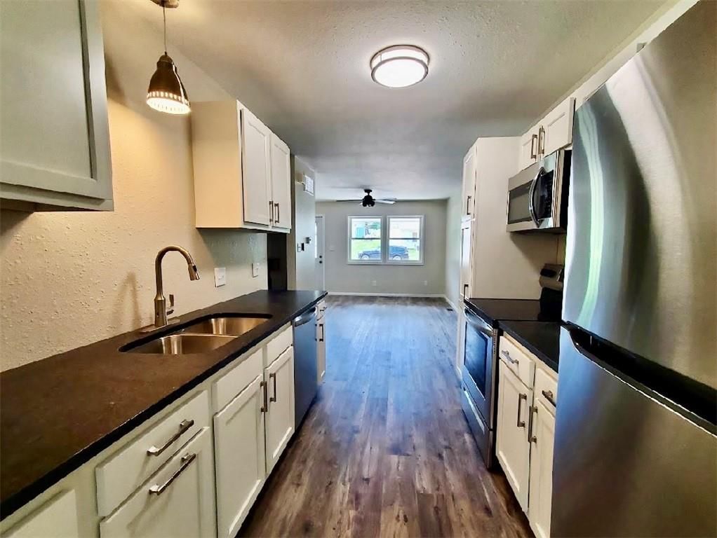825 N Buchanan Street — photo 6
