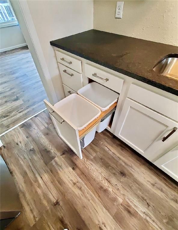 825 N Buchanan Street — photo 9