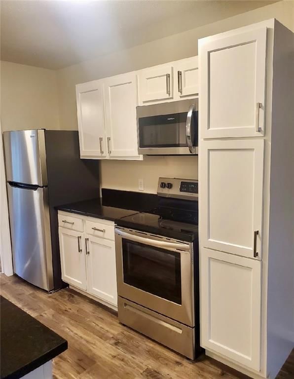 825 N Buchanan Street — photo 32