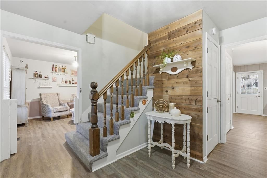 7917 Westgate Drive — photo 4