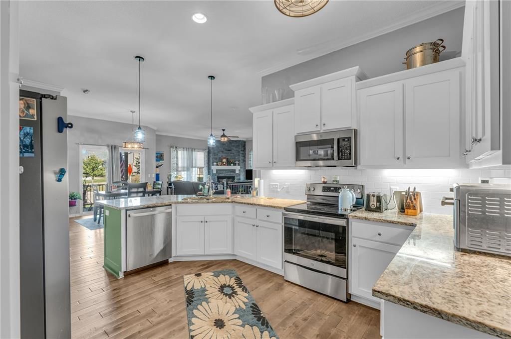 21607 W 120th Street — photo 10