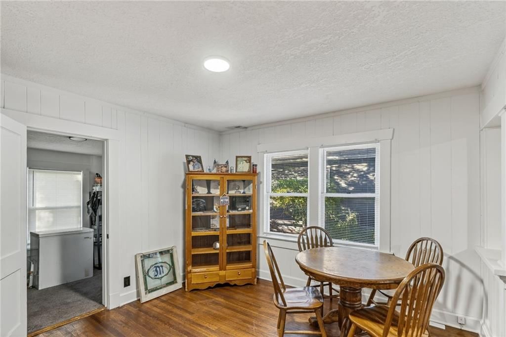 572 S Crescent Avenue — photo 4