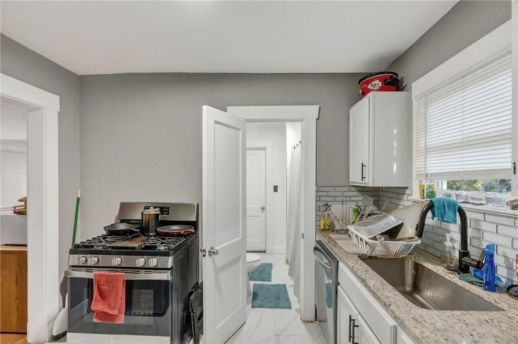 572 S Crescent Avenue — photo 7