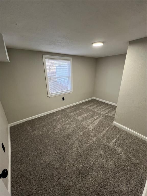 572 S Crescent Avenue — photo 17
