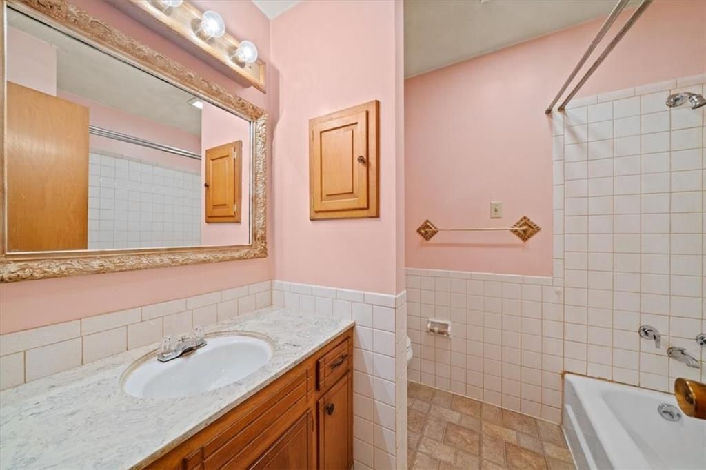 4942 N Flora Avenue — photo 15
