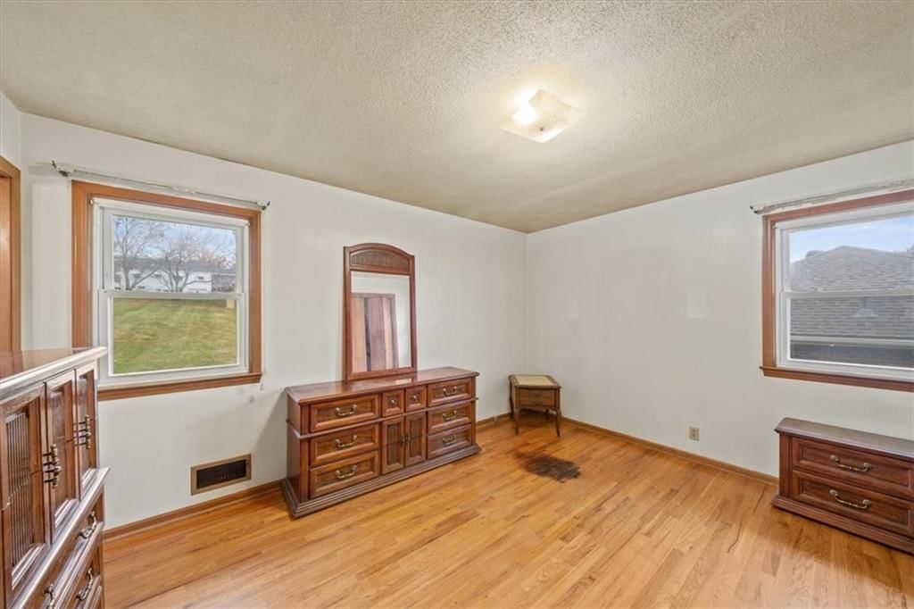 4942 N Flora Avenue — photo 16