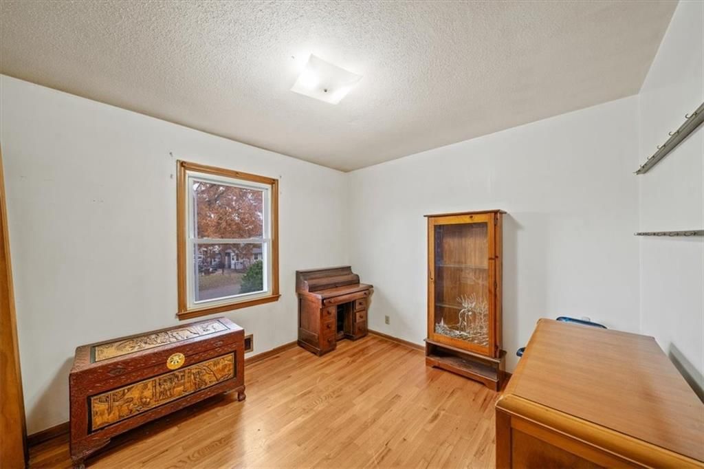 4942 N Flora Avenue — photo 19