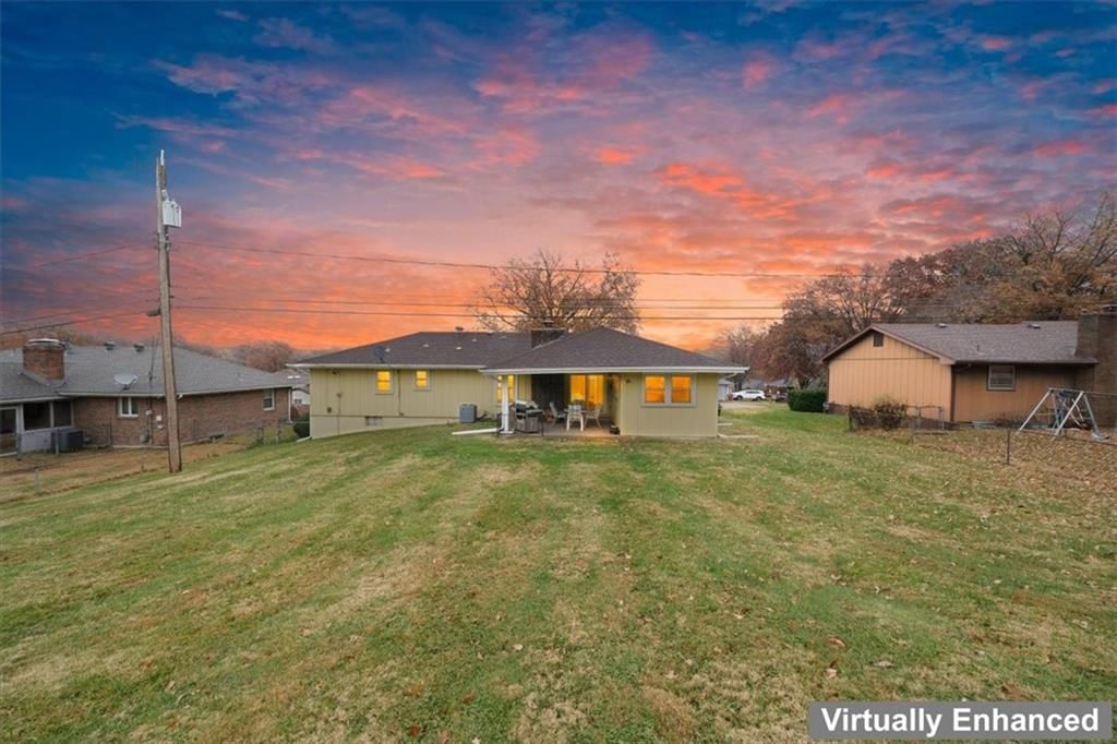 4942 N Flora Avenue — photo 28
