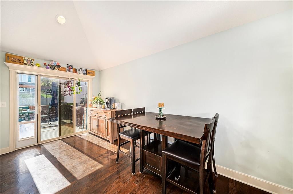 2210 NE Treetop Drive — photo 7