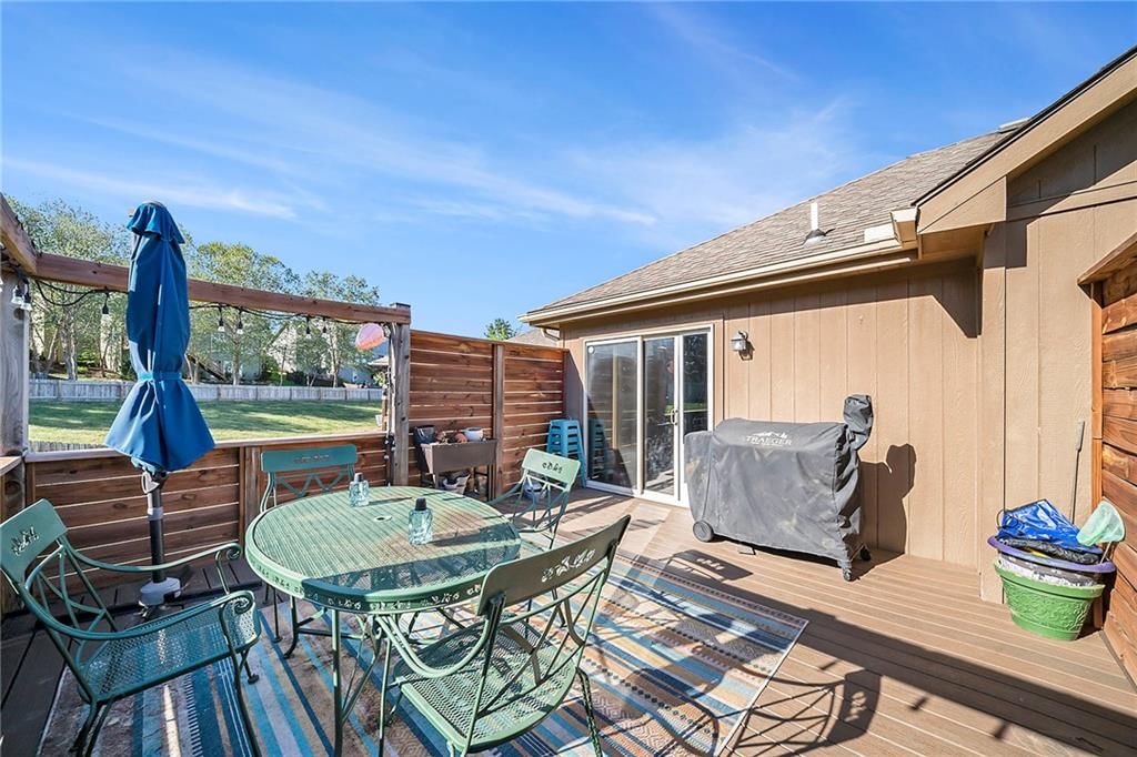 2210 NE Treetop Drive — photo 29