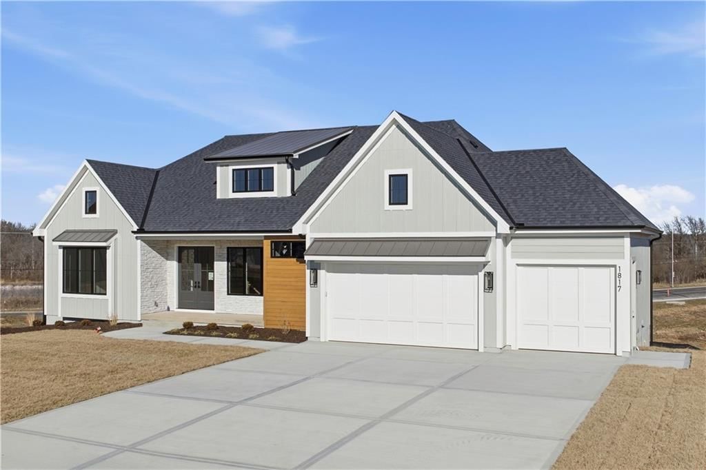 1817 NE Lashbrook Circle — photo 5