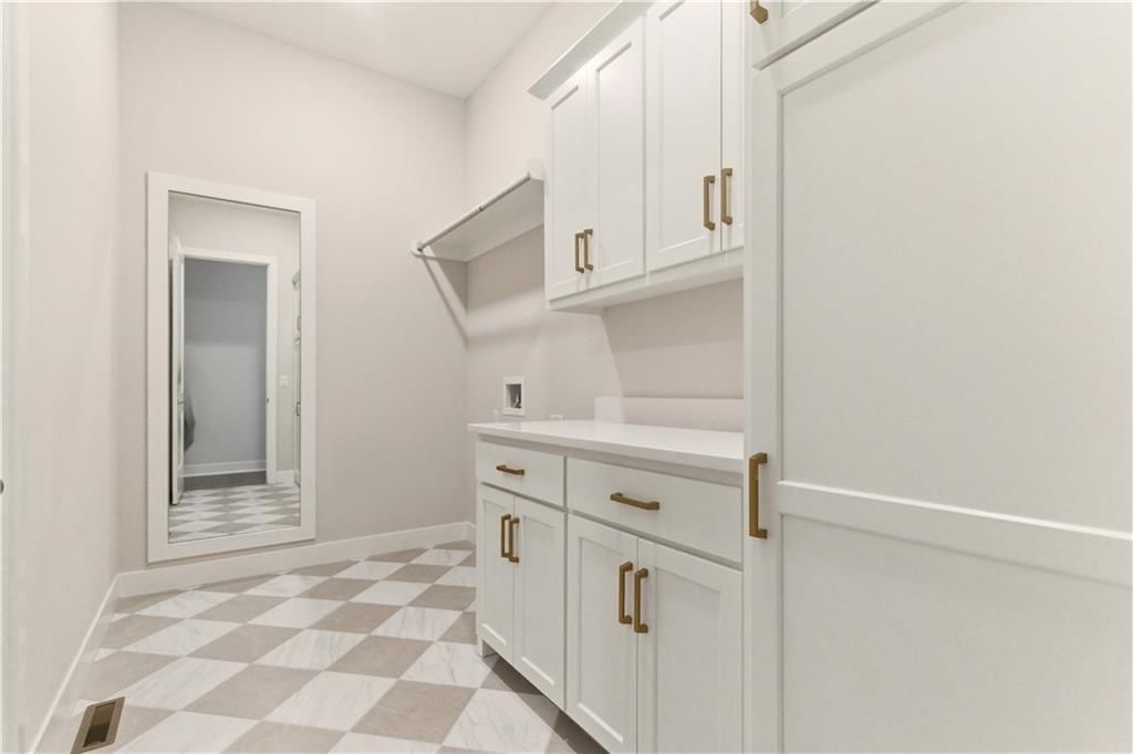 1817 NE Lashbrook Circle — photo 36